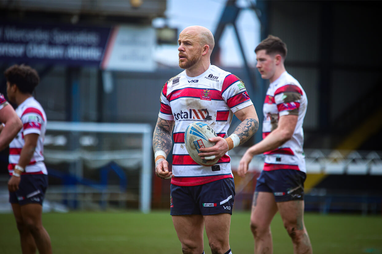 Vice-captain Wildie commits to Oldham